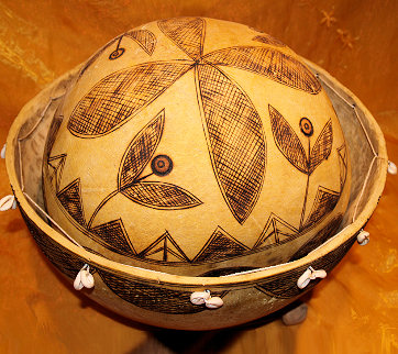 Djemb&eacute; Art Water Drum