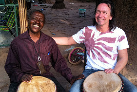 afrikanisches Djembe Trommeln