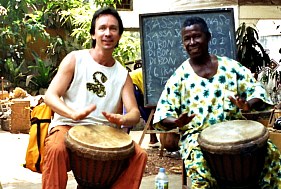afrikanisches Djembe Trommeln